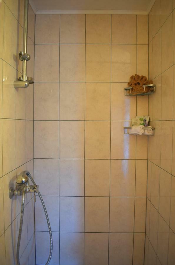 Apartma Bini *